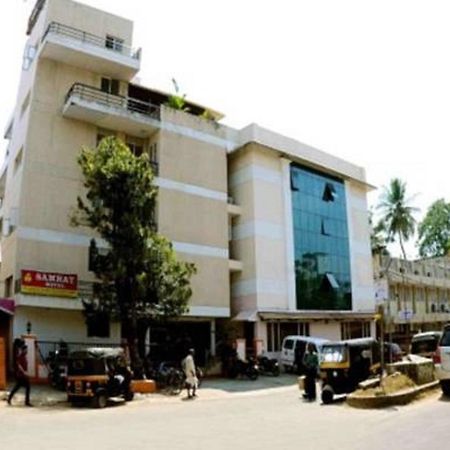 Hotel The Samrat 特里凡得琅 外观 照片
