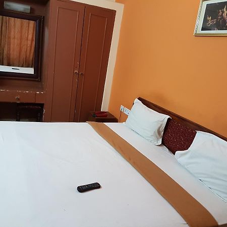 Hotel The Samrat 特里凡得琅 外观 照片