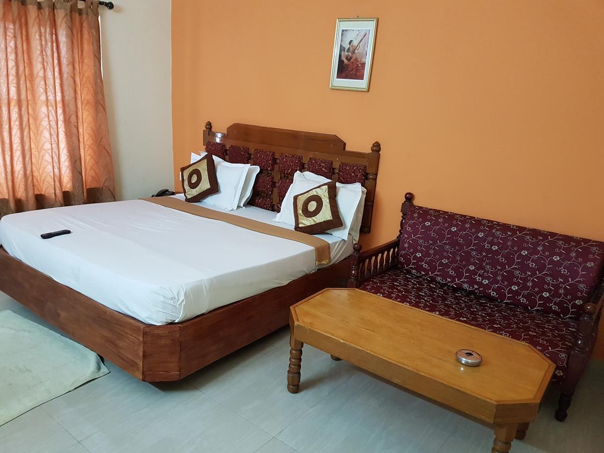 Hotel The Samrat 特里凡得琅 外观 照片